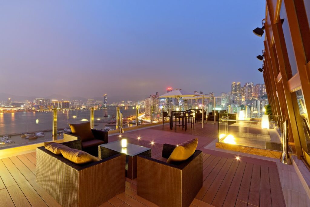 9 Best Hotels in Hong Kong with Spectacular Skyline Views